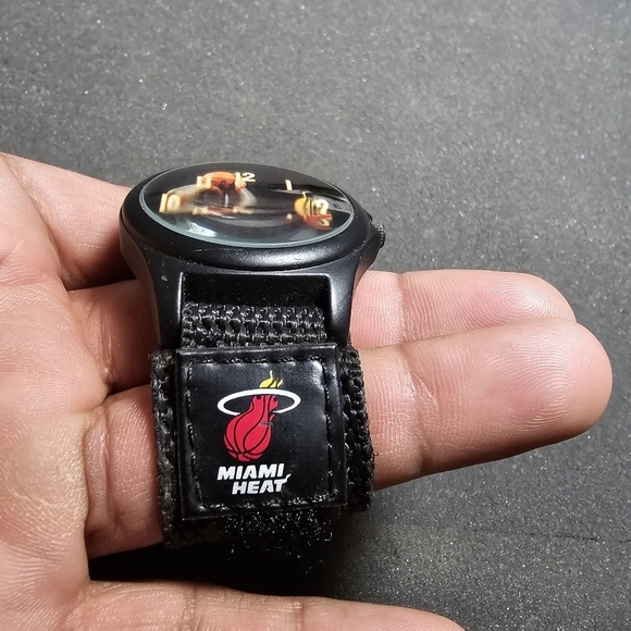 Game Time Miami Heat Quartz Watch Black With Bkack Nato Strap Working shows sign - Picture 3 of 9